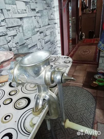 Мясорубка ручная