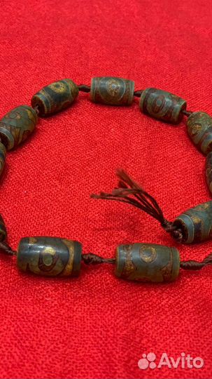 Четки, бусы дзи