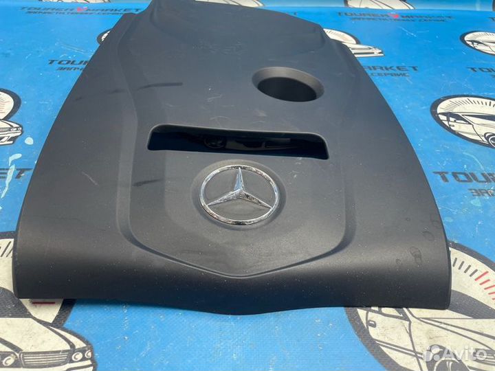 Крышка двигателя декоративная Mercedes-Benz