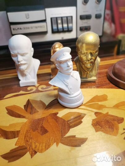 Сталин бюст