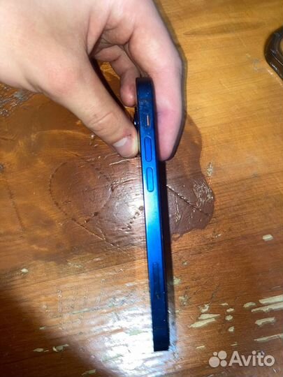 Телефон iPhone 12 mini