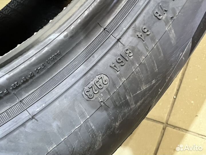 Pirelli Ice Zero FR 255/50 R19