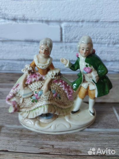 Статуэтка фарфор винтаж