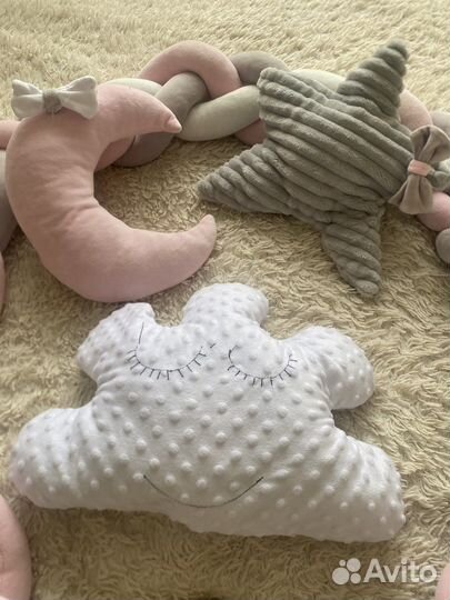 Косичка и подушки в кроватку