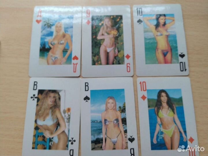 Карты игральные с девушками