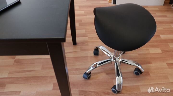 Классический стул-седло smartstool S01