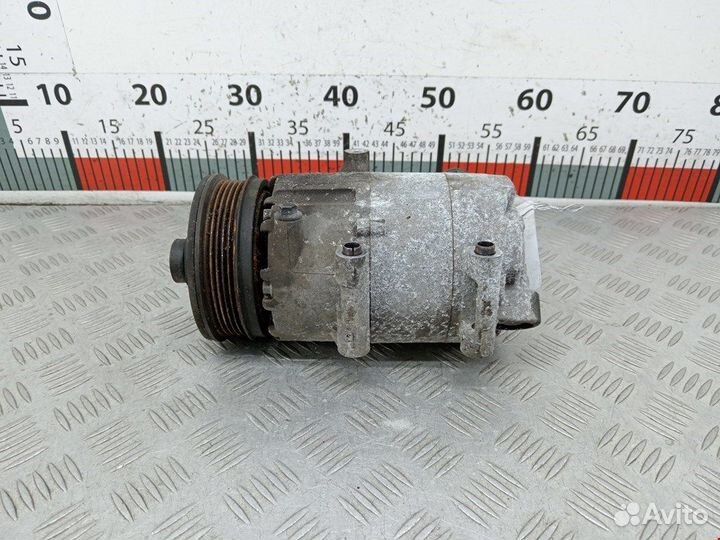 Компрессор кондиционера для Ford Focus 2 1784597