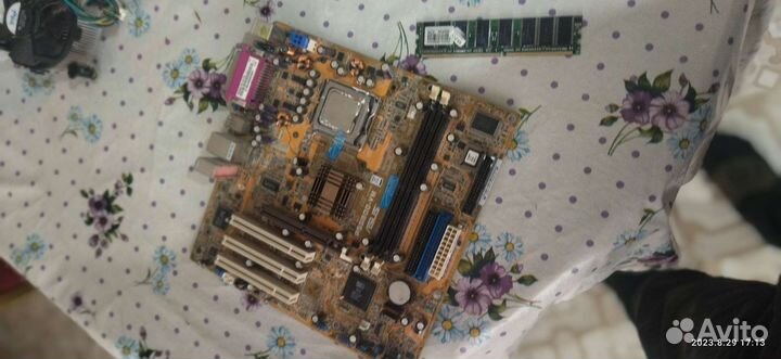 Материнская плата