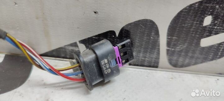 Коса в бампер задняя Volkswagen Passat Cc 358 CDA