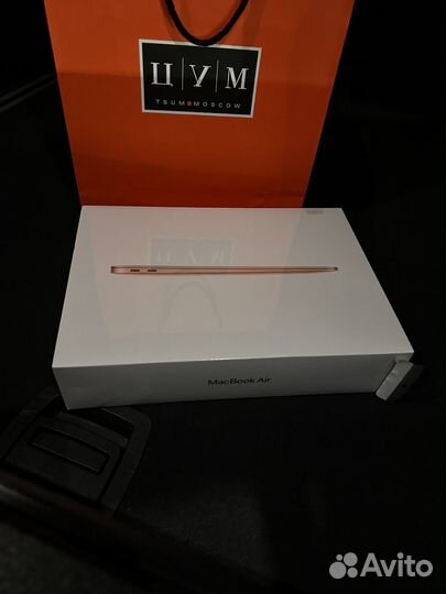 Macbook air m1 8/256gb gold новый