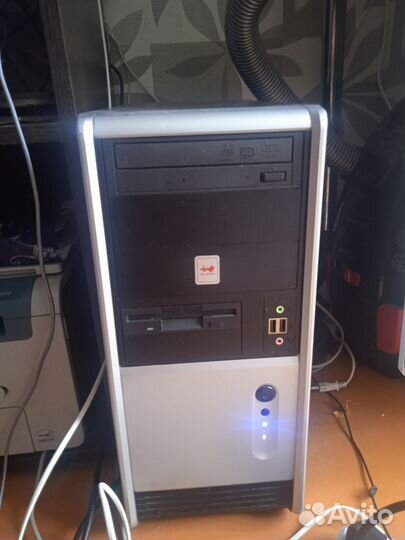 Монитор Dell