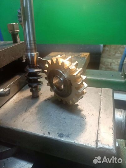 Токарные работы, токарь