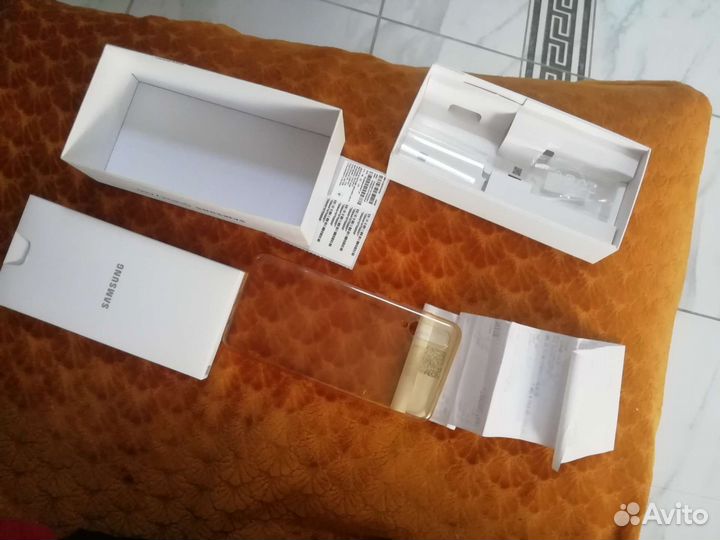 Коробка от телефона самсунг а 50