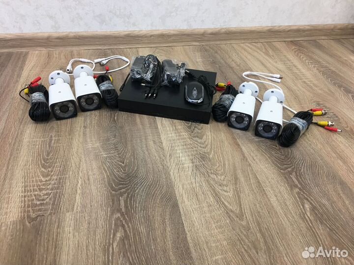 Комплект видеонаблюдения 4 камеры