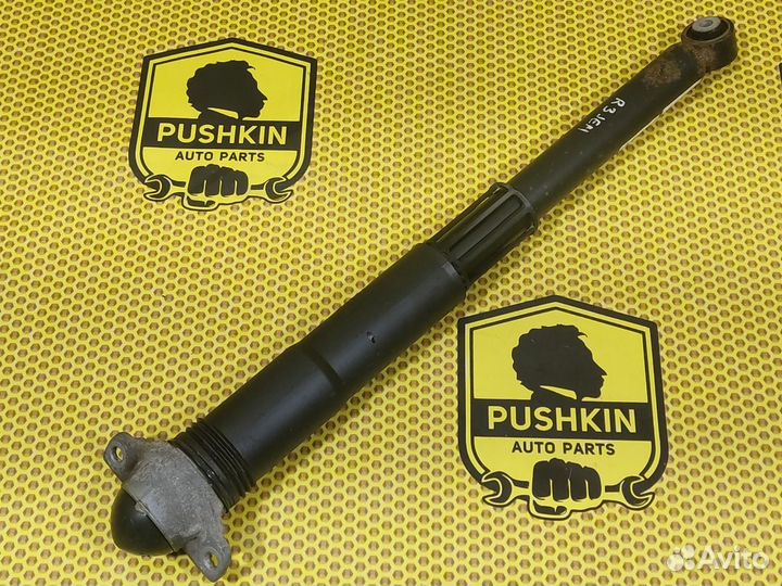 Амортизатор подвески задний правый Volkswagen