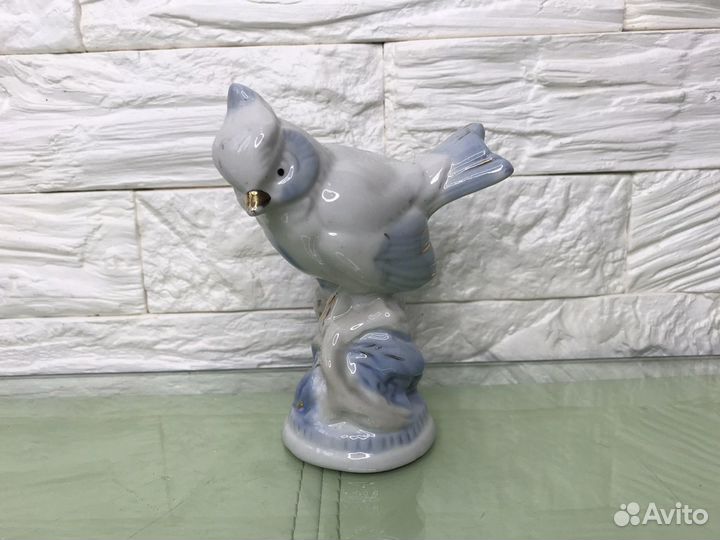 Фарфоровая статуэтка Синица Старая Гжель