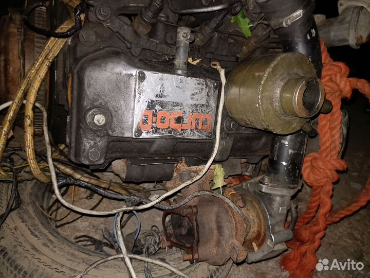 Двигатель мотор 2 LT Toyota