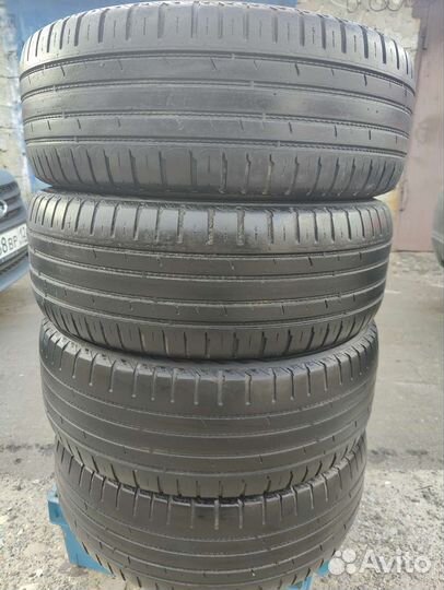 Nokian Tyres Hakka Blue 2 SUV 215/65 R16