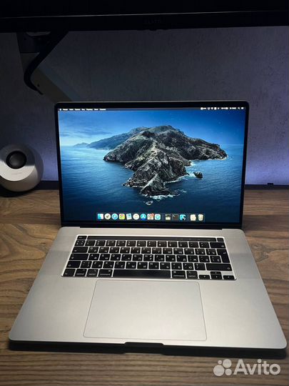 Macbook pro 16 2019 i9 16gb 1tb
