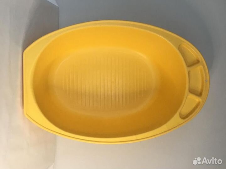 Желтая детская ванночка объем 50л с рифленым дном