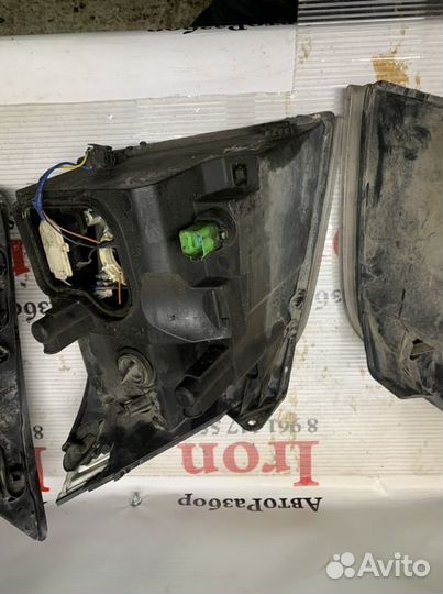 Фара передняя левая правая Transit 155 115 06-14