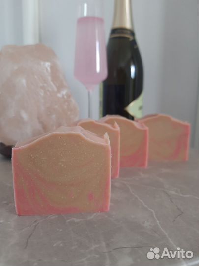 Мыло натуральное на шампанском