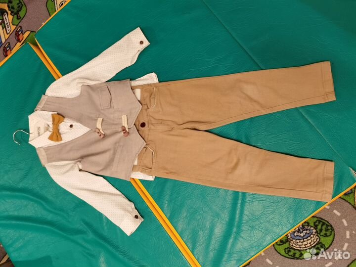 Костюм праздничный для мальчика на рост 104см