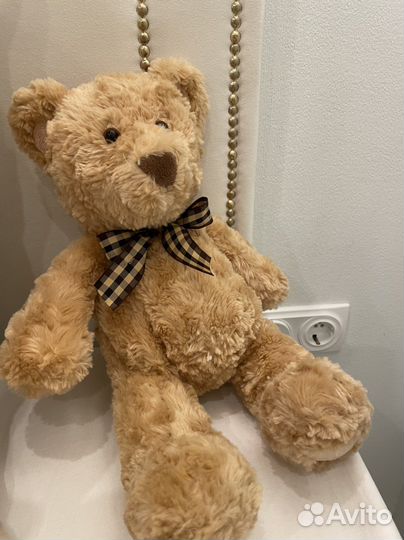 Плюшевый мишка