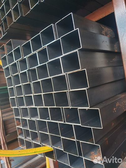 Профильная труба 100х100х5 мм