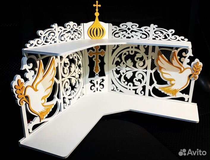 Угловая полка для икон