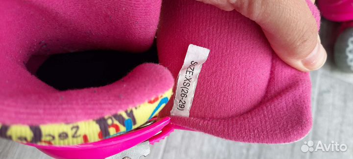 Роликовые коньки