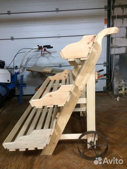 Мобильная садовая подставка для цветов