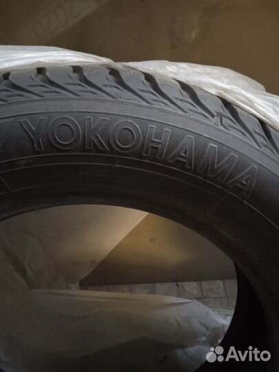 Yokohama 104ZR 2.25/4.5 R15 19B
