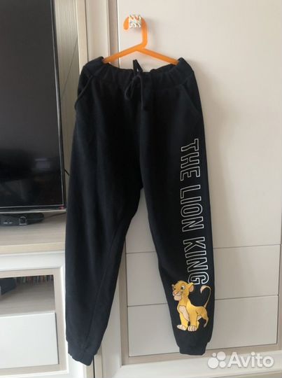 Костюм женский