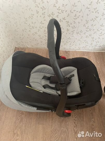 Детская коляска