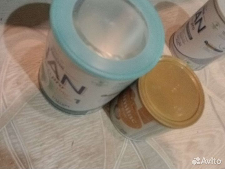 Банки из под детского питания