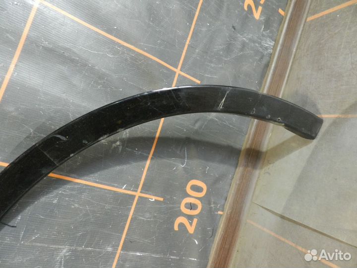 Накладка крыла переднего правого - Audi Q7 4M