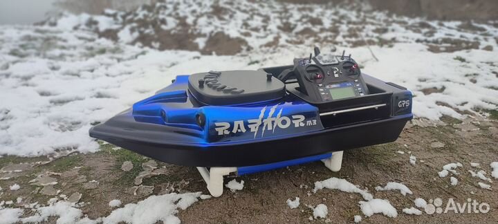 Карповый кораблик для рыбалки