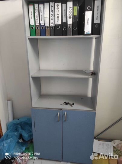 Компьютерный стол и шкаф