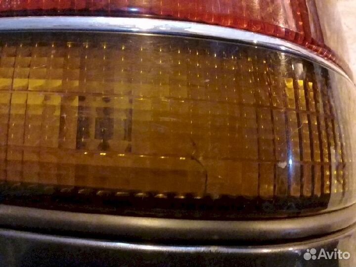 Фонарь (стоп сигнал) задний правый 20-199 правый T