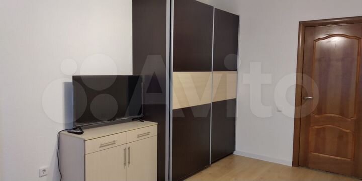 1-к. квартира, 43 м², 9/9 эт.