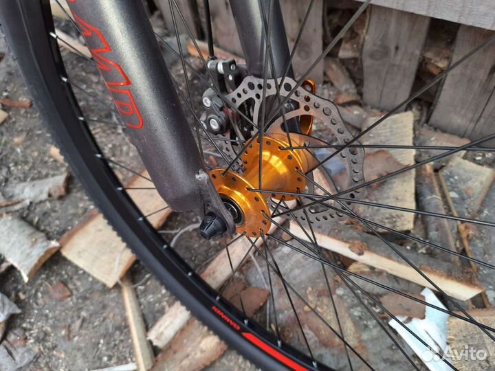 Новый алюминиевый велосипед 27.5, на 15 раме