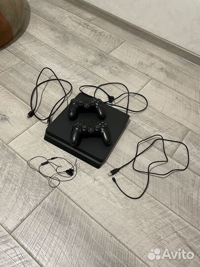 Игровая приставка ps4 slim 1tb