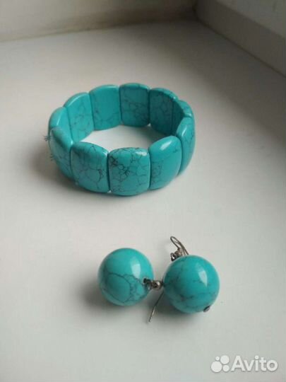 Браслет и серьги из бирюзы