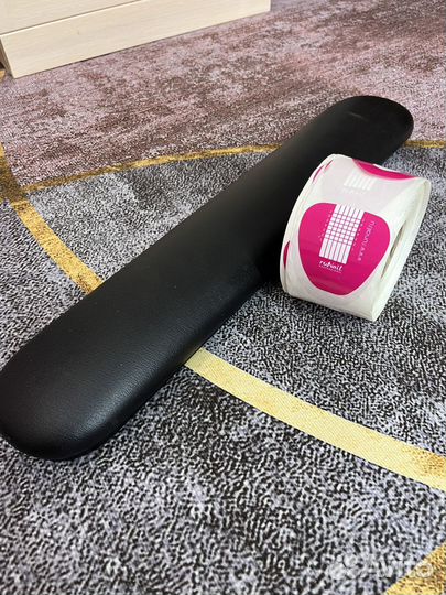 Формы для наращивания маникюра и подставка