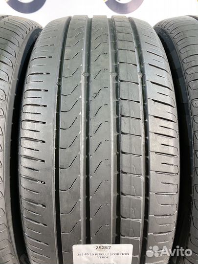 Pirelli Scorpion Verde 255/45 R20 96T