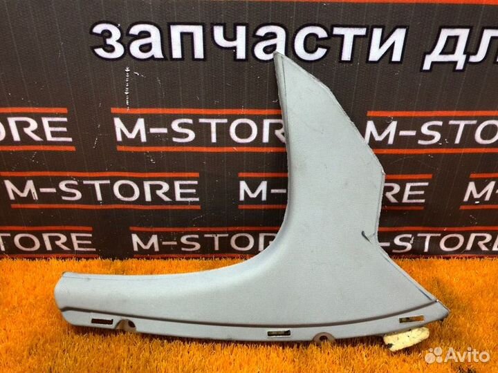 Обшивка стойки задняя левая Bmw 5-Series E60