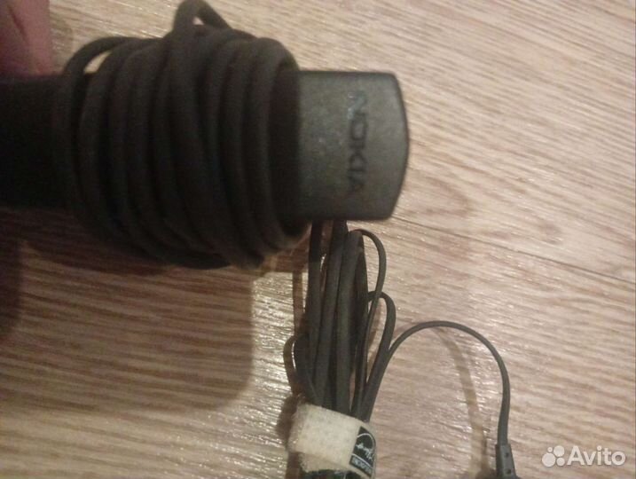 Зарядное устройство для nokia