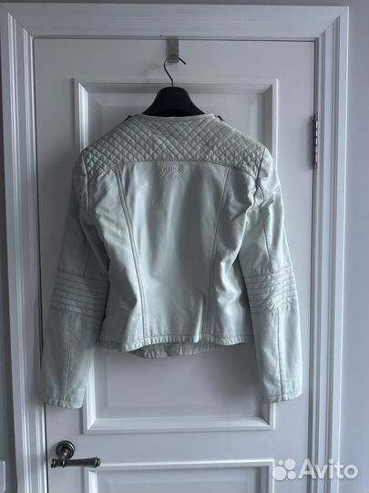 Кожаная куртка guess женская