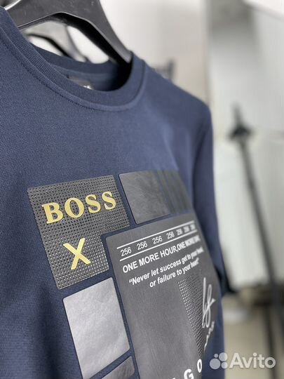 Hugo Boss свитшот